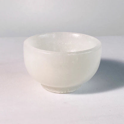 1PC Natural Crystal Jade Bowl,Crystal Cup,Cauliflower Jade Bowl,Natural Crystal Quartz Cup Degaussing Bowl Reiki Healing Home De